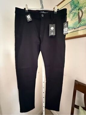 Xray Jeans Super Stretch Slim Fit Commuter Pants. NWT . Size 30/30.